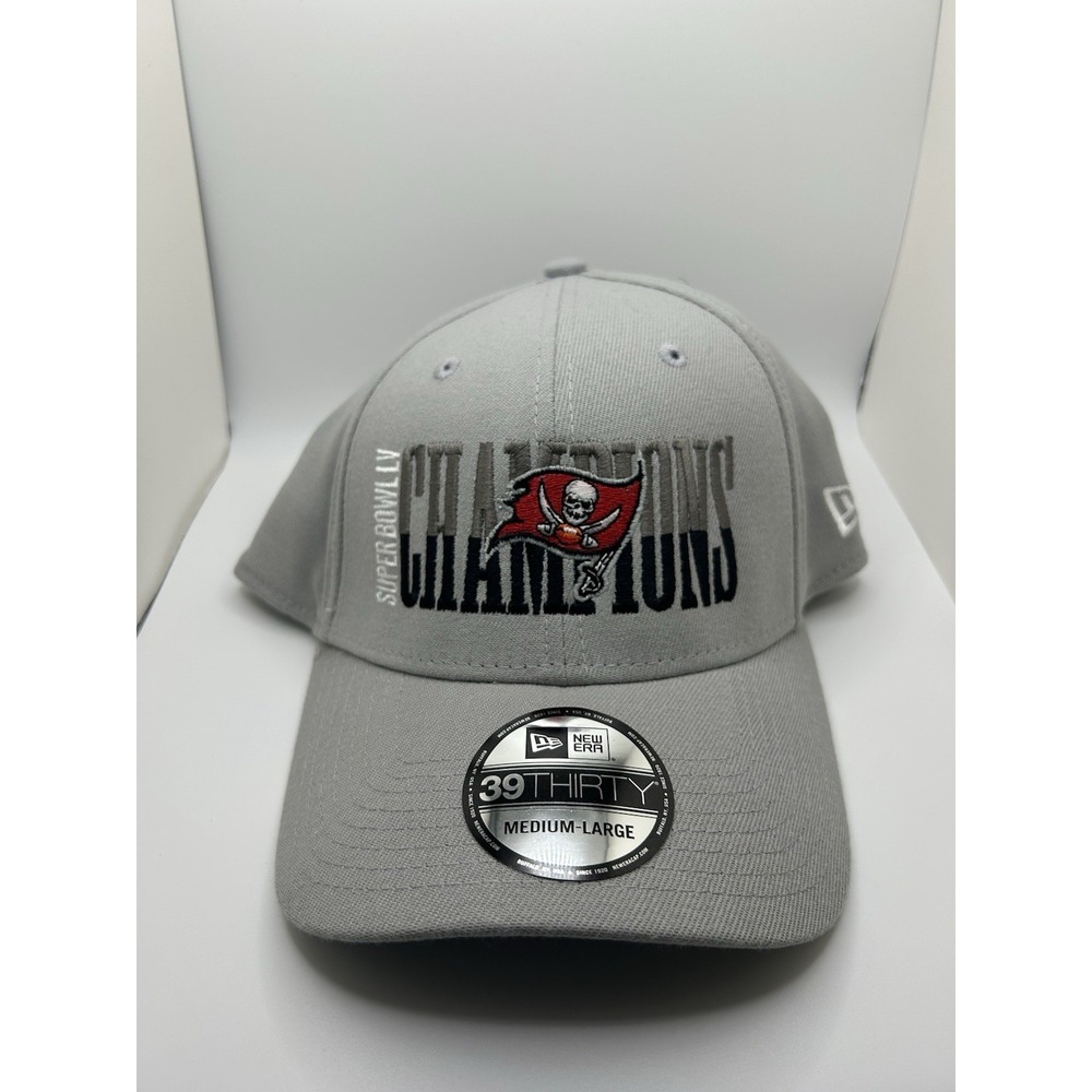 New Era Gray Tampa Bay Buccaneers Super Bowl LV Champions Mens Size M/L 39THIRTY